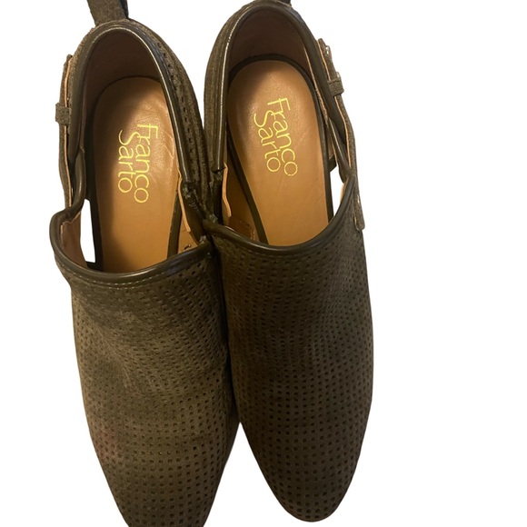 Women’s Franco Sarto Dale Suede Ankle Booties Side Zipper Olive Green Size 10 - Picture 3 of 4